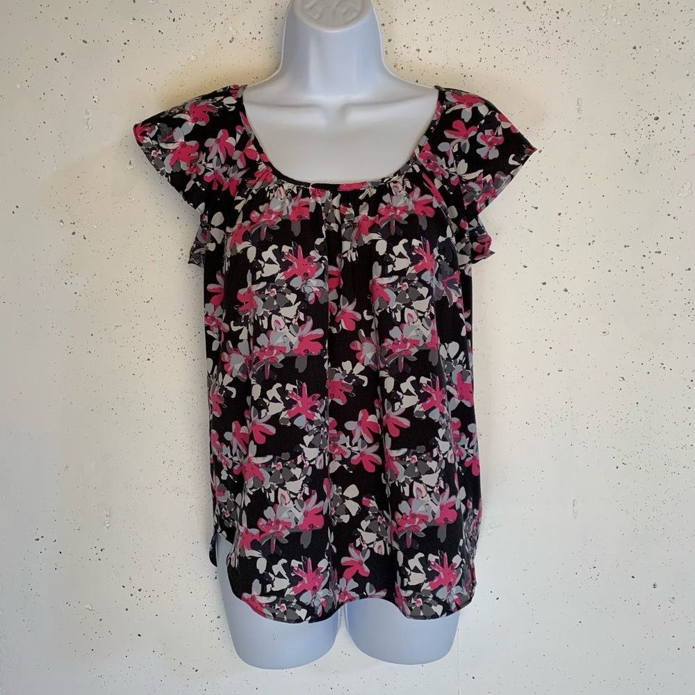BANANA REPUBLIC Sleeveless Blouse